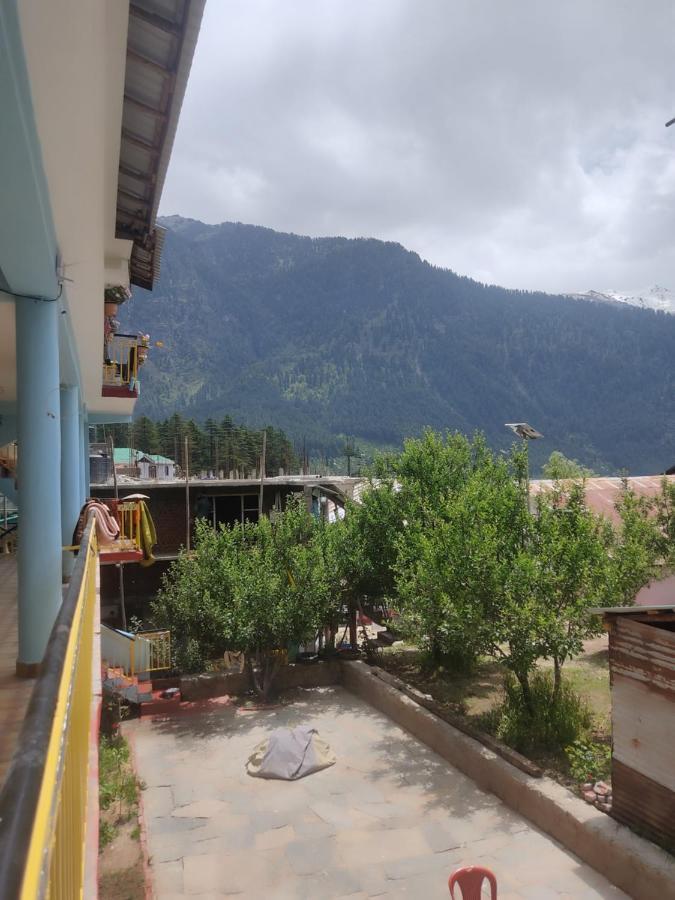 Woods Inn Mountain View Manali Exteriér fotografie